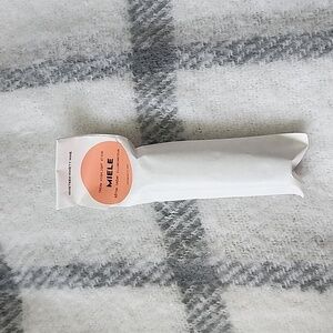 Nineteen Ninety Nine cream highlight stick Miele new, sealed